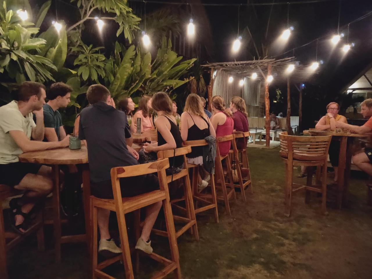 Tiki Bar And More Nusa Lembongan  Exterior photo